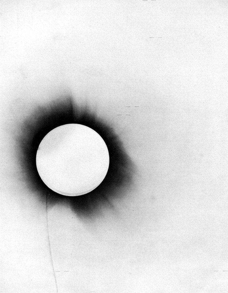 Bending Light, Confirming Gravity